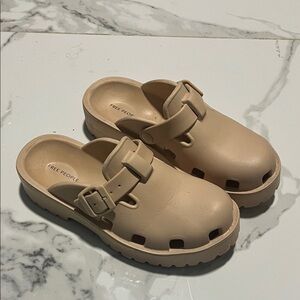 Free People women Beige Sandals